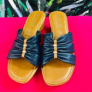 Italian wedge‎ heel size 6 women’s